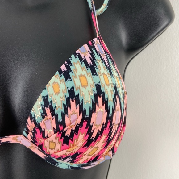 ✨3/$25✨ Victoria’s Secret The Fabulous Metallic Aztec Swim Top - 32B - Picture 4 of 7